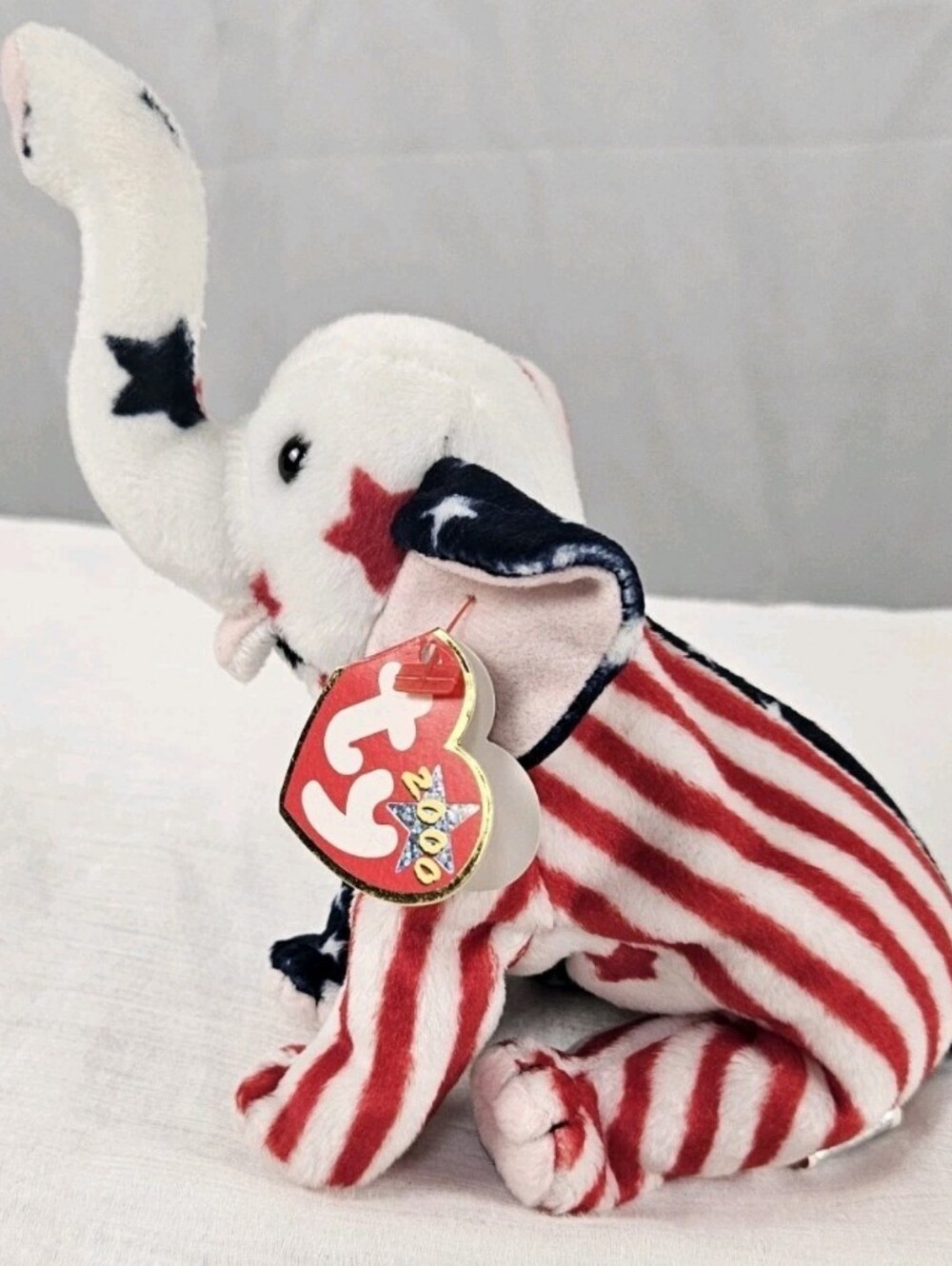 Rare-TY- Beanie Baby. "Righty 2000 Elephant".